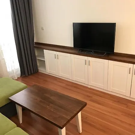 Belvedere Apartment *
